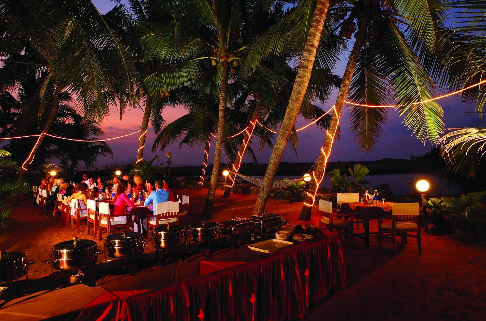 Beach And Lake Ayurvedic Resort, Ковалам Екстер'єр фото